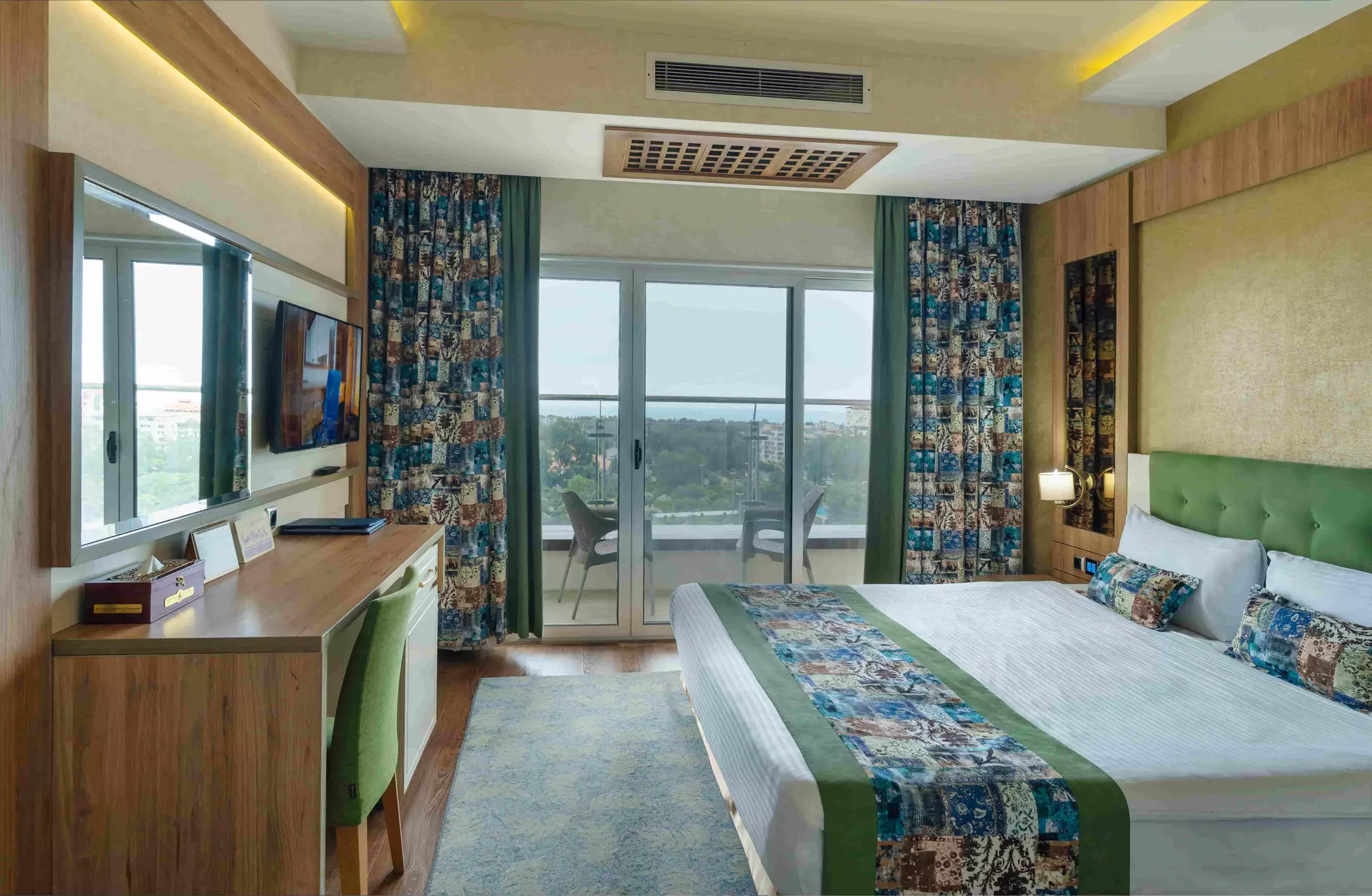 Alibaba https://cdn.alibaba.ir/ostorage/hotel-accommodation-images/695e2bd26b43e2b9afa3bc1e_سوئیت جونیور.webp